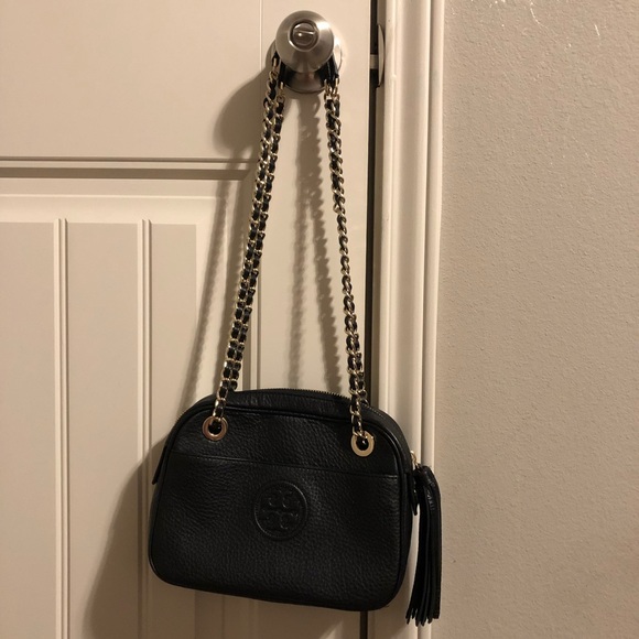 Tory Burch Handbags - Tory Burch shoulder / crossbody handbag